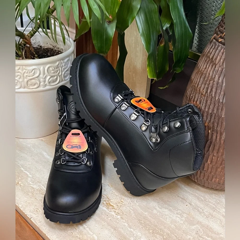 NWT Lugz Men’s Pine Ridge WR Boots